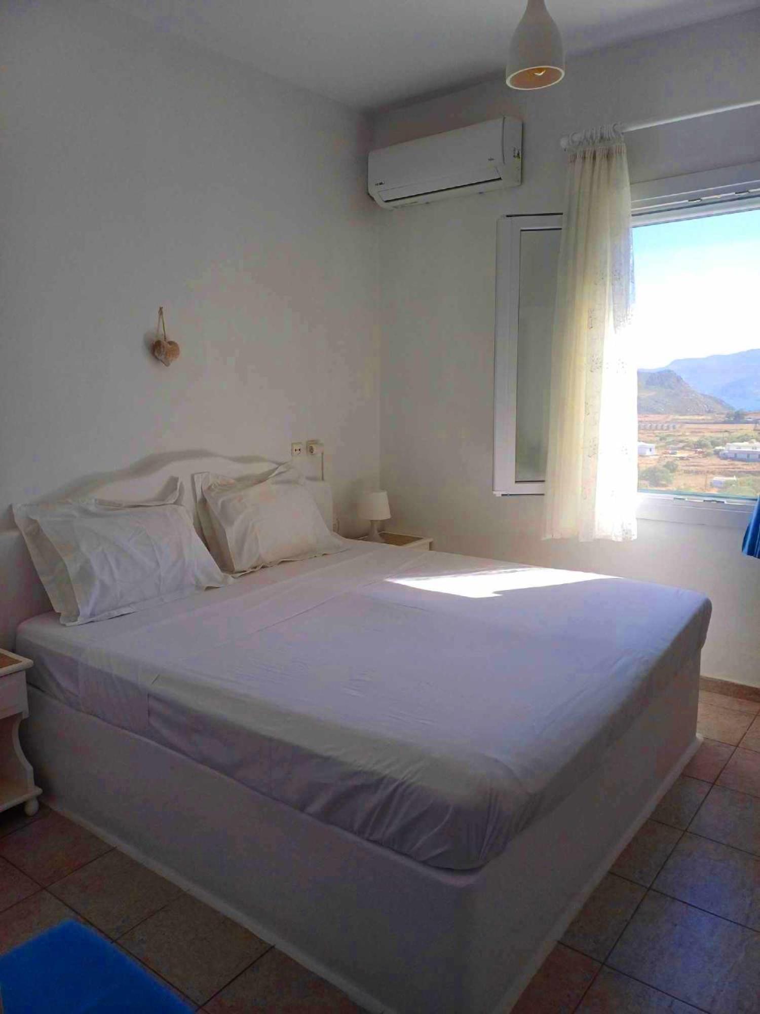Georgia Rooms Milos Plaka  Exteriör bild