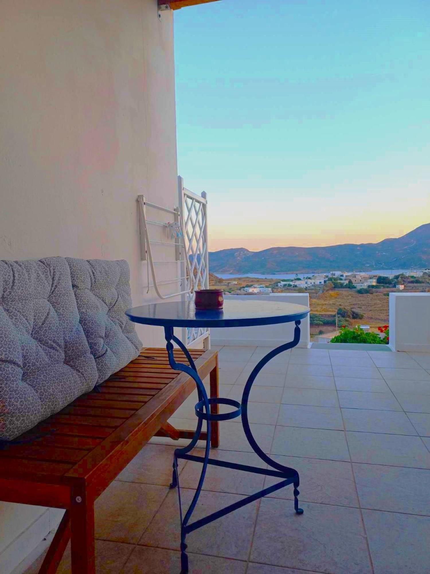 Georgia Rooms Milos Plaka  Exteriör bild