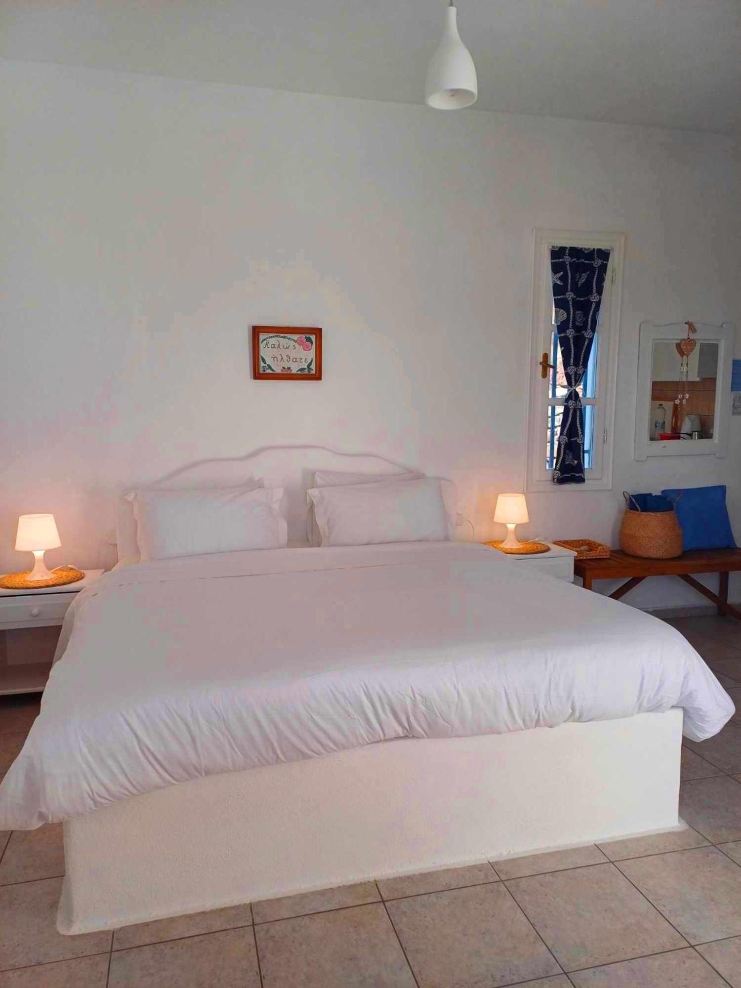 Georgia Rooms Milos Plaka  Exteriör bild
